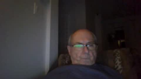 Snapshot of bernard1102 chatting on October 2025 12:40:02 AM bernard1102 online show from October 2025 12:40:02 AM