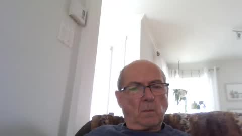 Snapshot of bernard1102 chatting on November 2025 04:20:01 PM bernard1102 online show from November 2025 04:20:01 PM