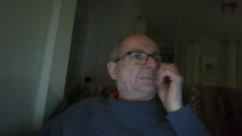 Snapshot of bernard1102 chatting on February 2026 11:57:02 PM bernard1102 online show from February 2026 11:57:02 PM