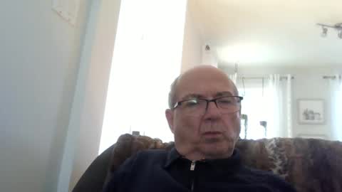 Snapshot of bernard1102 chatting on March 2026 02:41:02 PM bernard1102 online show from March 2026 02:41:02 PM