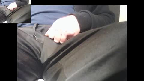 Snapshot of bernardo1968 chatting on December 2024 10:05:01 PM bernardo1968 online show from December 2024 10:05:01 PM