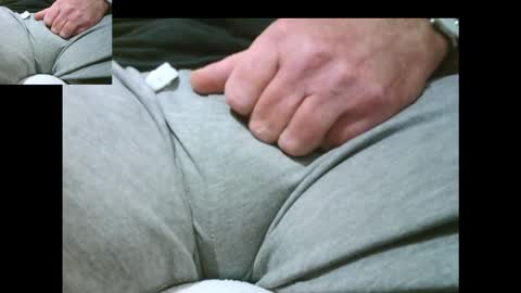 Snapshot of bernardo1968 chatting on October 2025 04:50:01 PM bernardo1968 online show from October 2025 04:50:01 PM