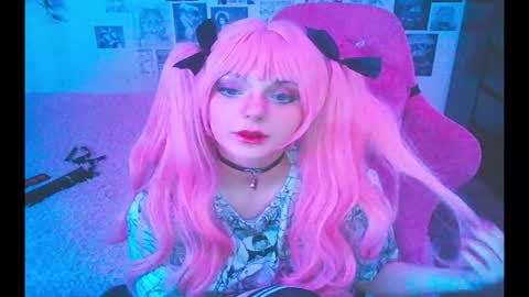 Snapshot of berriekitten chatting on March 2026 12:48:02 AM BerrieKitten online show from March 2026 12:48:02 AM