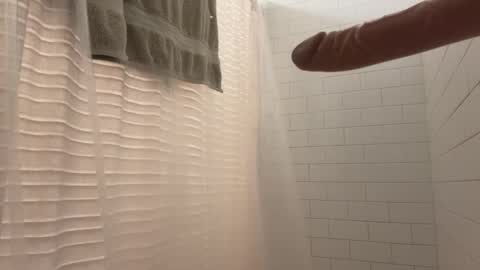 Snapshot of berriess_ chatting on November 2025 12:05:02 PM berriess_ online show from November 2025 12:05:02 PM