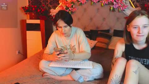 Snapshot of berry_assortment chatting on November 2025 11:53:01 AM Your sweet Tara and Eva online show from November 2025 11:53:01 AM