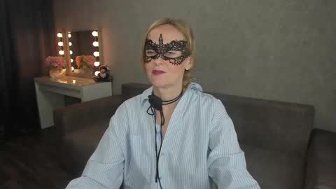 Snapshot of best__angelica chatting on February 2025 05:20:02 PM best__angelica online show from February 2025 05:20:02 PM