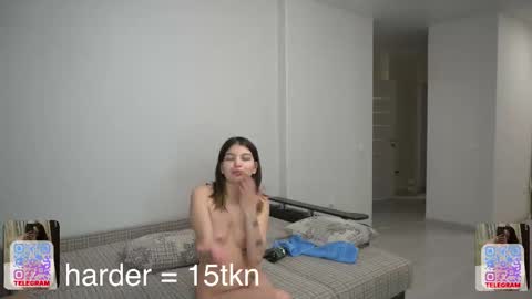 Snapshot of best_fucks chatting on January 2026 08:34:01 PM AndrewEva online show from January 2026 08:34:01 PM