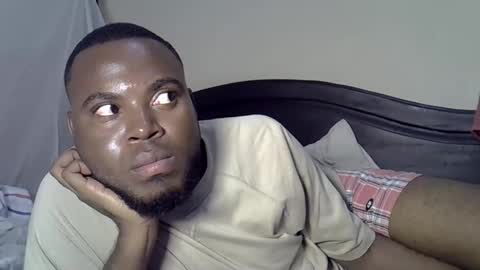 Snapshot of best_lover4328 chatting on April 2026 07:01:01 PM best_lover4328 online show from April 2026 07:01:01 PM