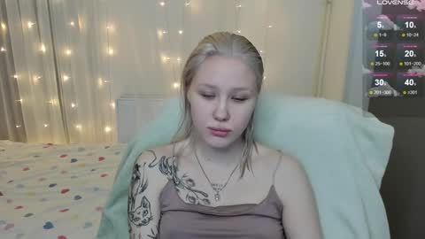 Danny and Kira online show from January 2025 02:06:01 AM