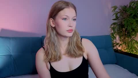 Danny and Kira online show from October 2025 10:14:01 AM