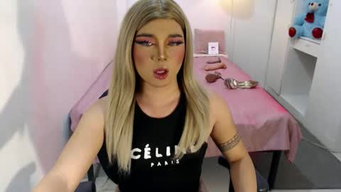 bestgirljulia online show from September 2025 11:26:02 AM