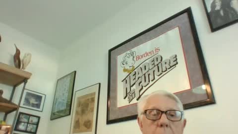 Snapshot of bestshot1951 chatting on December 2024 08:10:02 PM bestshot1951 online show from December 2024 08:10:02 PM