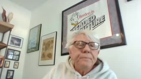 Snapshot of bestshot1951 chatting on January 2025 08:26:01 PM bestshot1951 online show from January 2025 08:26:01 PM