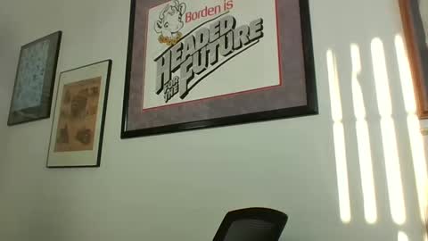 Snapshot of bestshot1951 chatting on January 2025 01:24:01 PM bestshot1951 online show from January 2025 01:24:01 PM