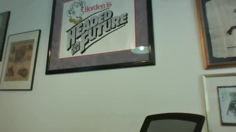 Snapshot of bestshot1951 chatting on February 2025 03:52:02 PM bestshot1951 online show from February 2025 03:52:02 PM