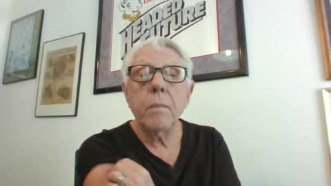 Snapshot of bestshot1951 chatting on February 2025 06:15:02 PM bestshot1951 online show from February 2025 06:15:02 PM