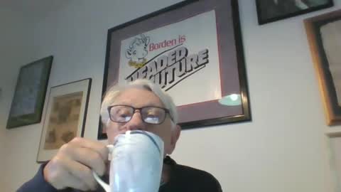 Snapshot of bestshot1951 chatting on September 2025 11:32:02 AM bestshot1951 online show from September 2025 11:32:02 AM