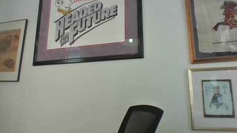 Snapshot of bestshot1951 chatting on October 2025 03:19:02 PM bestshot1951 online show from October 2025 03:19:02 PM