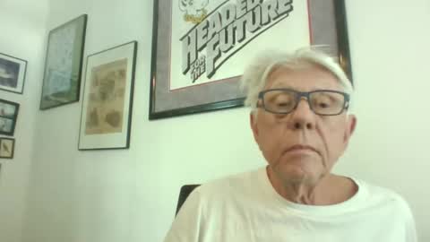 Snapshot of bestshot1951 chatting on October 2025 05:53:01 PM bestshot1951 online show from October 2025 05:53:01 PM