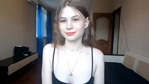 Snapshot of bethkallberg chatting on June 2026 09:24:02 AM Leila online show from June 2026 09:24:02 AM