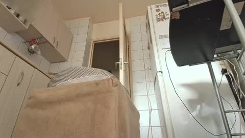 Snapshot of bethnorth chatting on March 2025 11:44:02 AM bethnorth online show from March 2025 11:44:02 AM