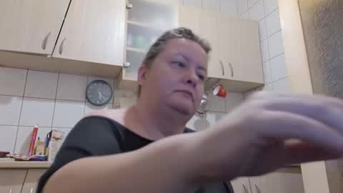 Snapshot of bethnorth chatting on October 2025 02:21:01 AM bethnorth online show from October 2025 02:21:01 AM