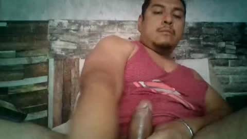 Snapshot of beto471292 chatting on March 2026 04:21:01 PM beto471292 online show from March 2026 04:21:01 PM