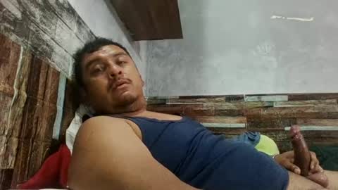 Snapshot of beto471292 chatting on July 2026 09:00:02 PM beto471292 online show from July 2026 09:00:02 PM