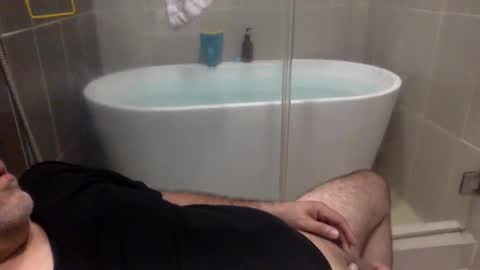 Virtual Gentleman online show from February 2025 02:51:02 AM