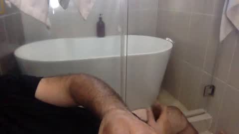 Virtual Gentleman online show from September 2025 12:28:01 PM