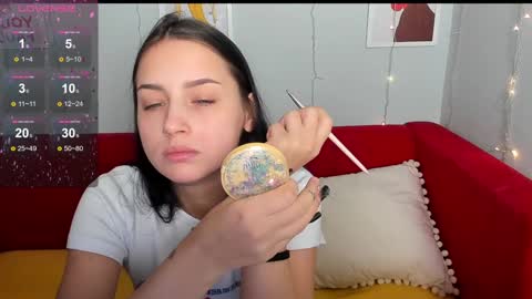 Betty ONLINE EVERYDAY 5am- 2 GTM online show from December 2024 02:12:01 AM