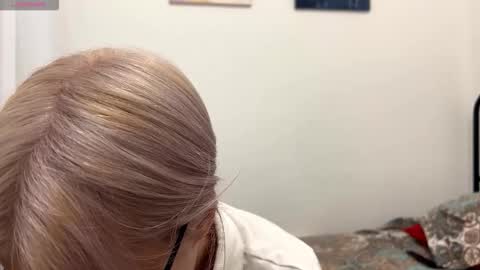 BlondeReka ITS MY 1st DAY HERE online show from November 2025 11:47:01 AM