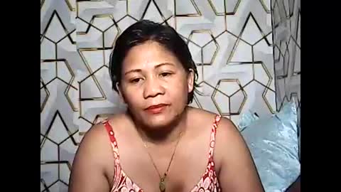 Snapshot of betty_83 chatting on April 2026 01:21:01 AM betty_83 online show from April 2026 01:21:01 AM