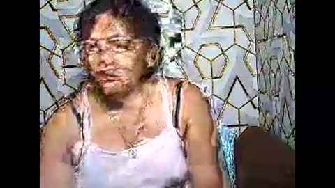 Snapshot of betty_83 chatting on April 2026 11:48:01 AM betty_83 online show from April 2026 11:48:01 AM