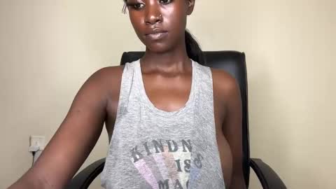 Snapshot of betty_fire_ chatting on January 2025 11:54:02 AM Adah online show from January 2025 11:54:02 AM