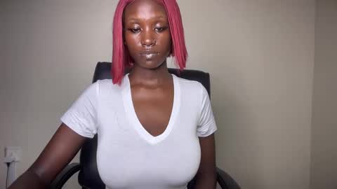 Snapshot of betty_fire_ chatting on February 2025 05:58:01 PM Adah online show from February 2025 05:58:01 PM