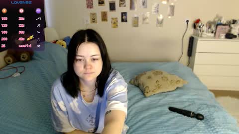 Snapshot of bettyandrich chatting on October 2025 08:35:01 AM Betty and Rich online show from October 2025 08:35:01 AM