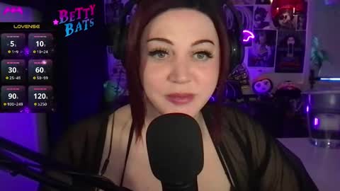 BettyBats online show from April 2026 02:25:02 AM