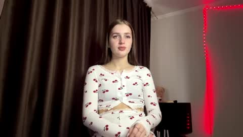 Snapshot of bettyberneett chatting on April 2026 03:02:01 AM Emily Stream every day online show from April 2026 03:02:01 AM