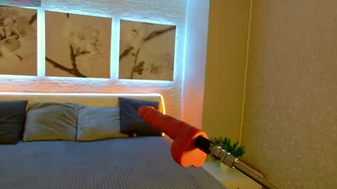 Snapshot of bettyrouse chatting on April 2026 08:17:01 PM Betty online show from April 2026 08:17:01 PM