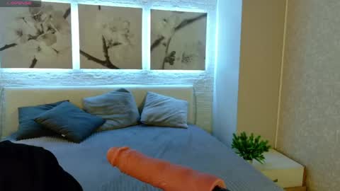 Snapshot of bettyrouse chatting on April 2026 08:20:01 PM Betty online show from April 2026 08:20:01 PM