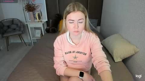 Snapshot of bettyurbane chatting on November 2025 05:12:03 AM Mila Sweet online show from November 2025 05:12:03 AM