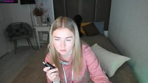 Snapshot of bettyurbane chatting on November 2025 04:45:02 AM Mila Sweet online show from November 2025 04:45:02 AM