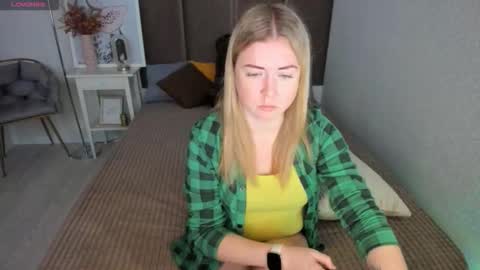 Snapshot of bettyurbane chatting on November 2025 05:07:02 AM Mila Sweet online show from November 2025 05:07:02 AM