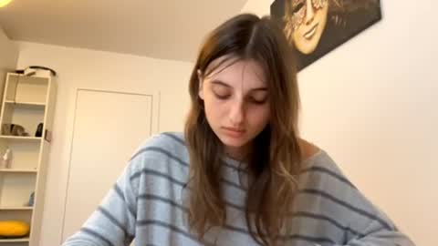 Lina online show from July 2026 05:27:02 PM