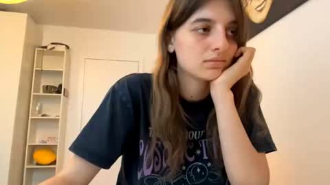 Lina online show from July 2026 05:17:01 PM