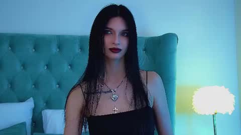 Beverly online show from June 2026 07:01:01 PM