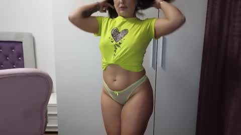 Snapshot of beyoncedoll chatting on March 2026 08:35:02 PM BeyonceDoll Twitter DollBeyonce online show from March 2026 08:35:02 PM