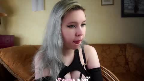 Snapshot of bezuya chatting on July 2026 02:46:02 AM Eliz online show from July 2026 02:46:02 AM