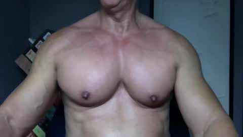 BGDKMUSCLEGUY - SELECTED BY CHATURBATE AS A TOP BROADCASTER FOR 2023 online show from December 2025 05:34:02 AM